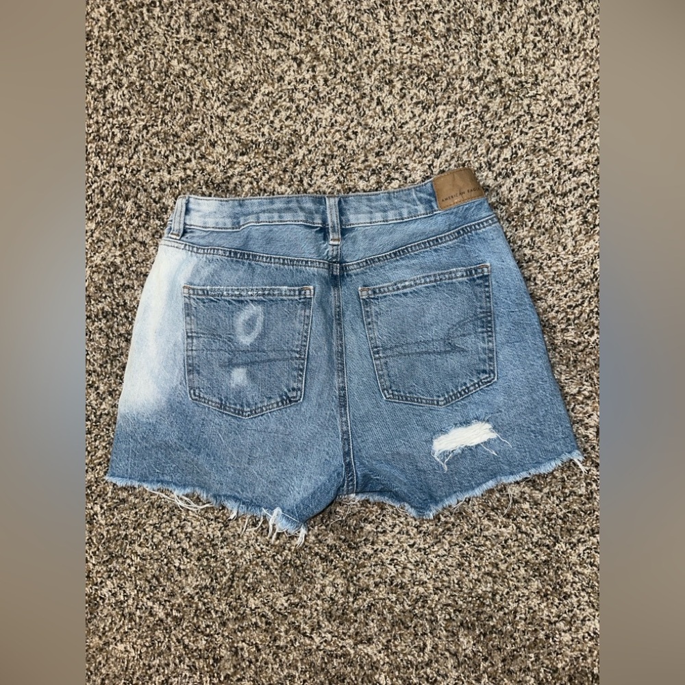 American Eagle Denim Mom Shorts - Picture 13 of 15
